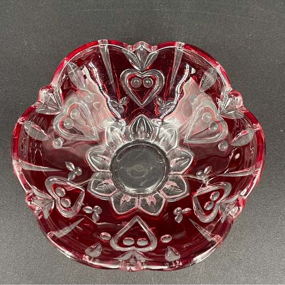 New ~ Studio Crystal The Queen Elizabeth Collection Fine Crystal Accent Bowl - Picture 5 of 9